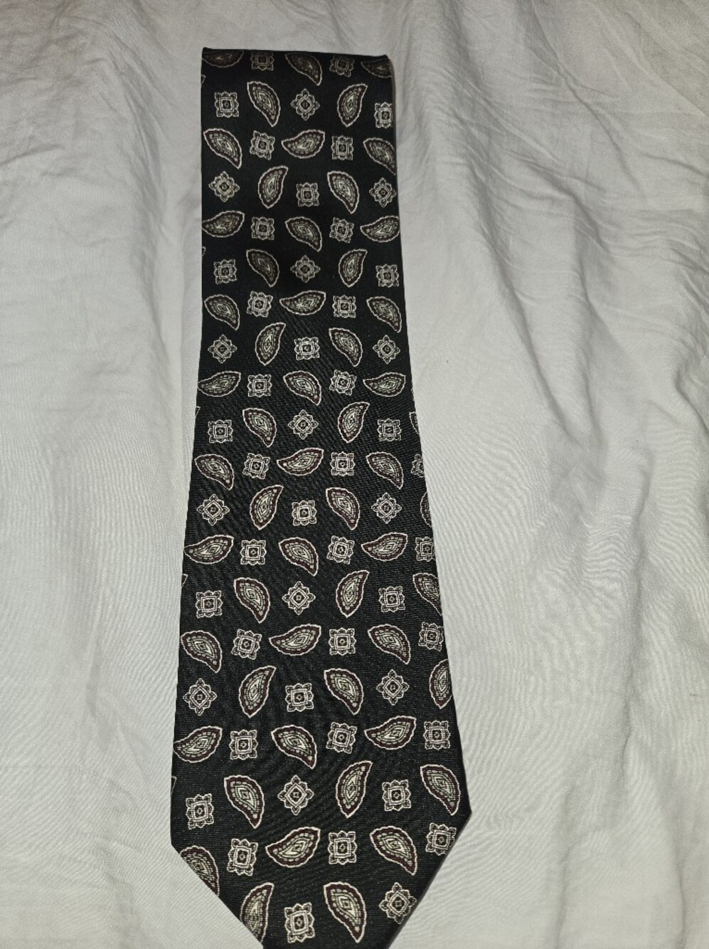 Vintage Christopher Hayes 100% Silk Tie 57" x 4" Black Paisley Geometric USA